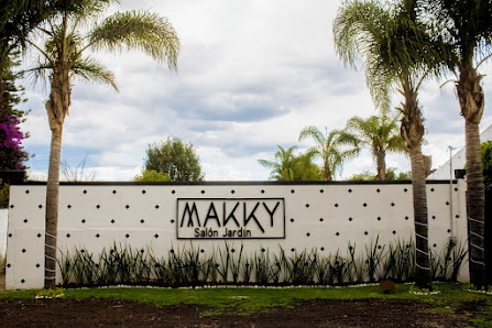 Makky Salón Jardín